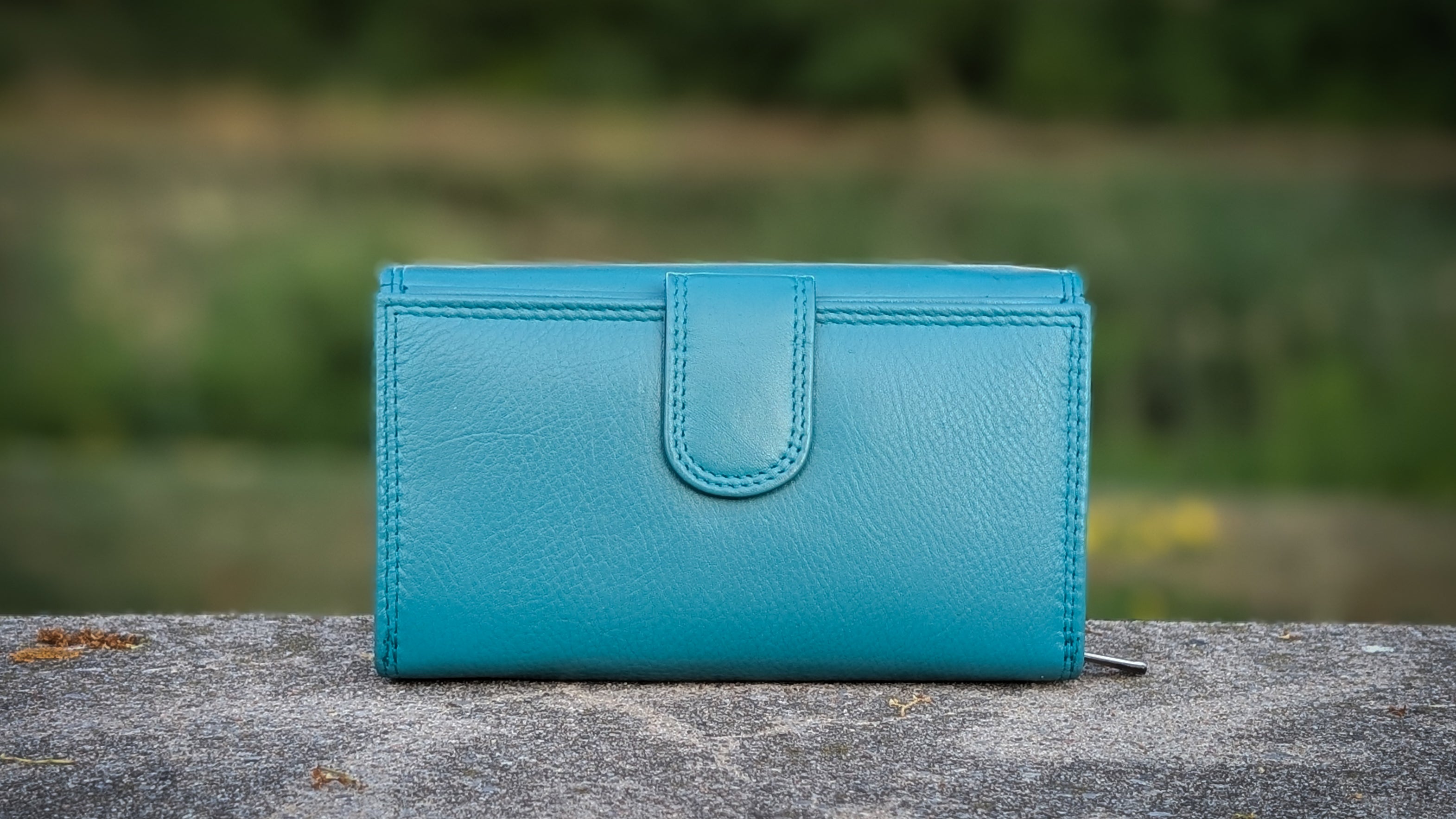 Kovi Black & Turquoise