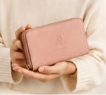 WOMEN'S WALLETS